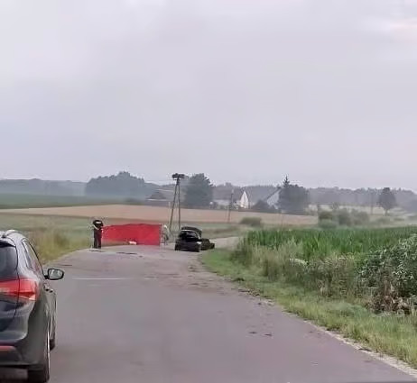Tragiczny wypadek między Sawicami a Liszkami. Nie żyje 30-letni mężczyzna
