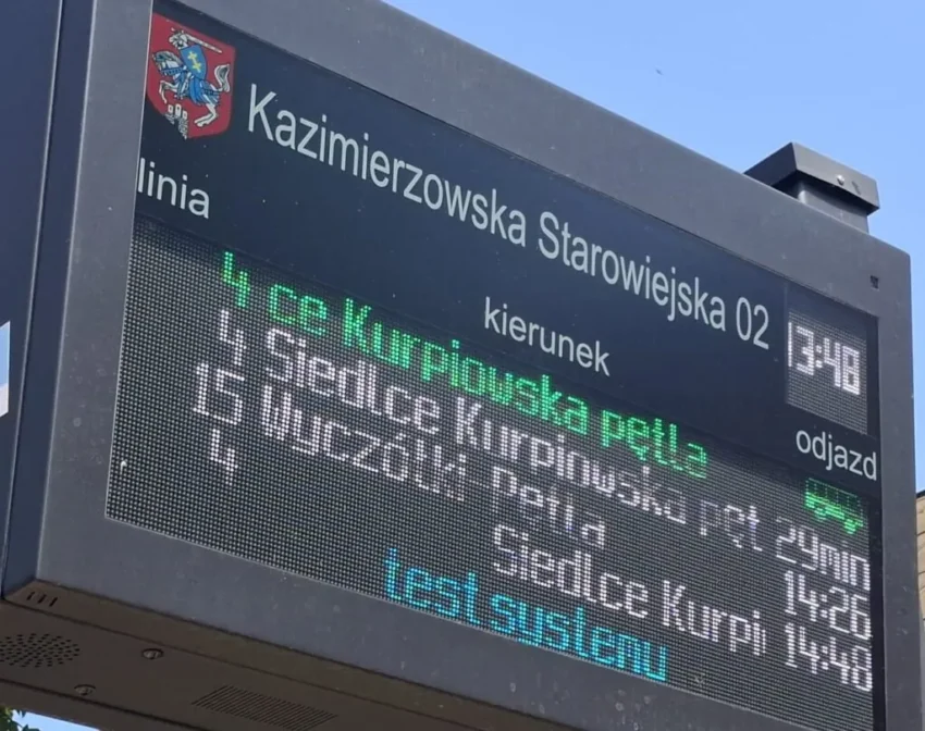 Testy nowych tablic informacji pasażerskiej w Siedlcach